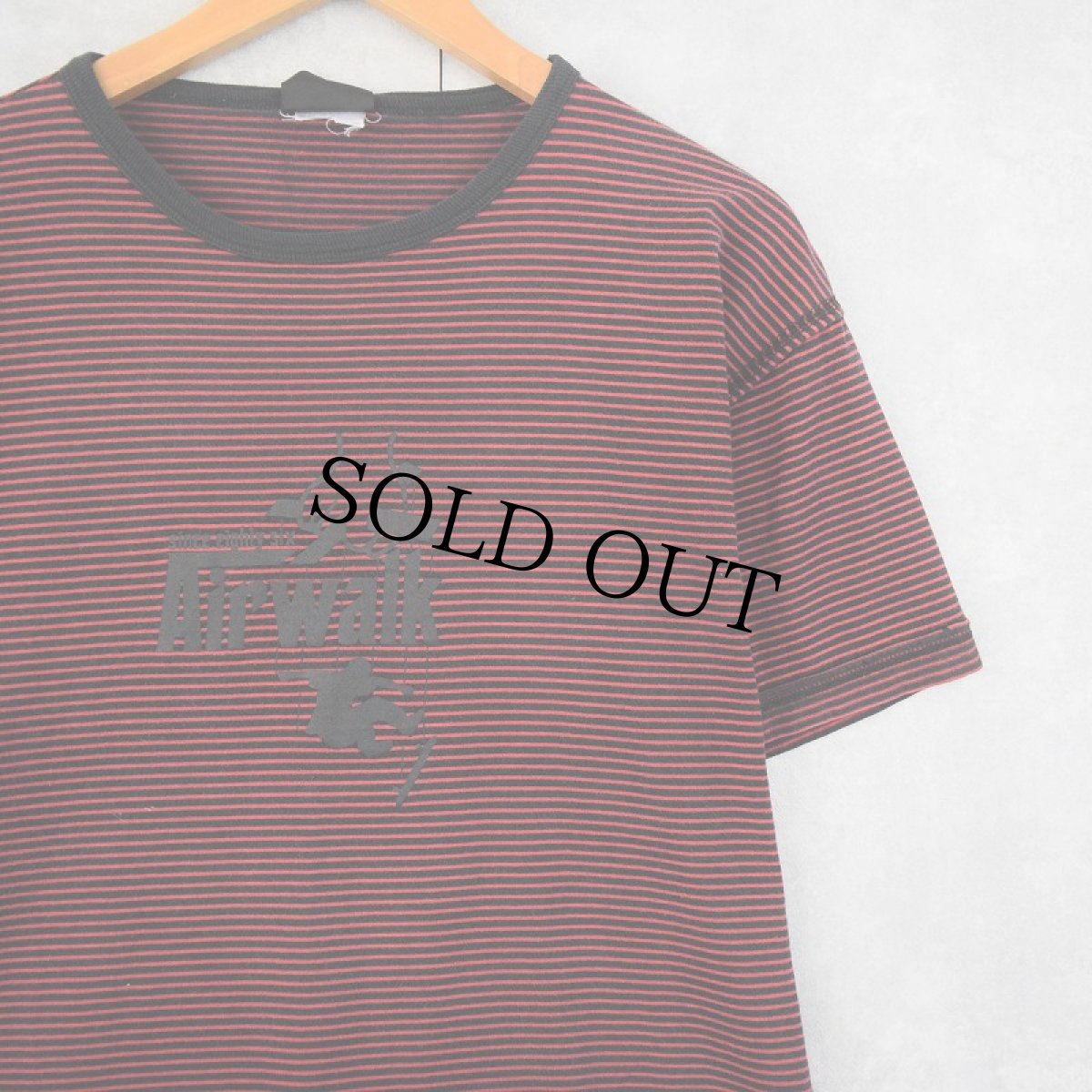 画像3: AIR WALK ボーダー柄 スケートボードプリントTシャツ (3)