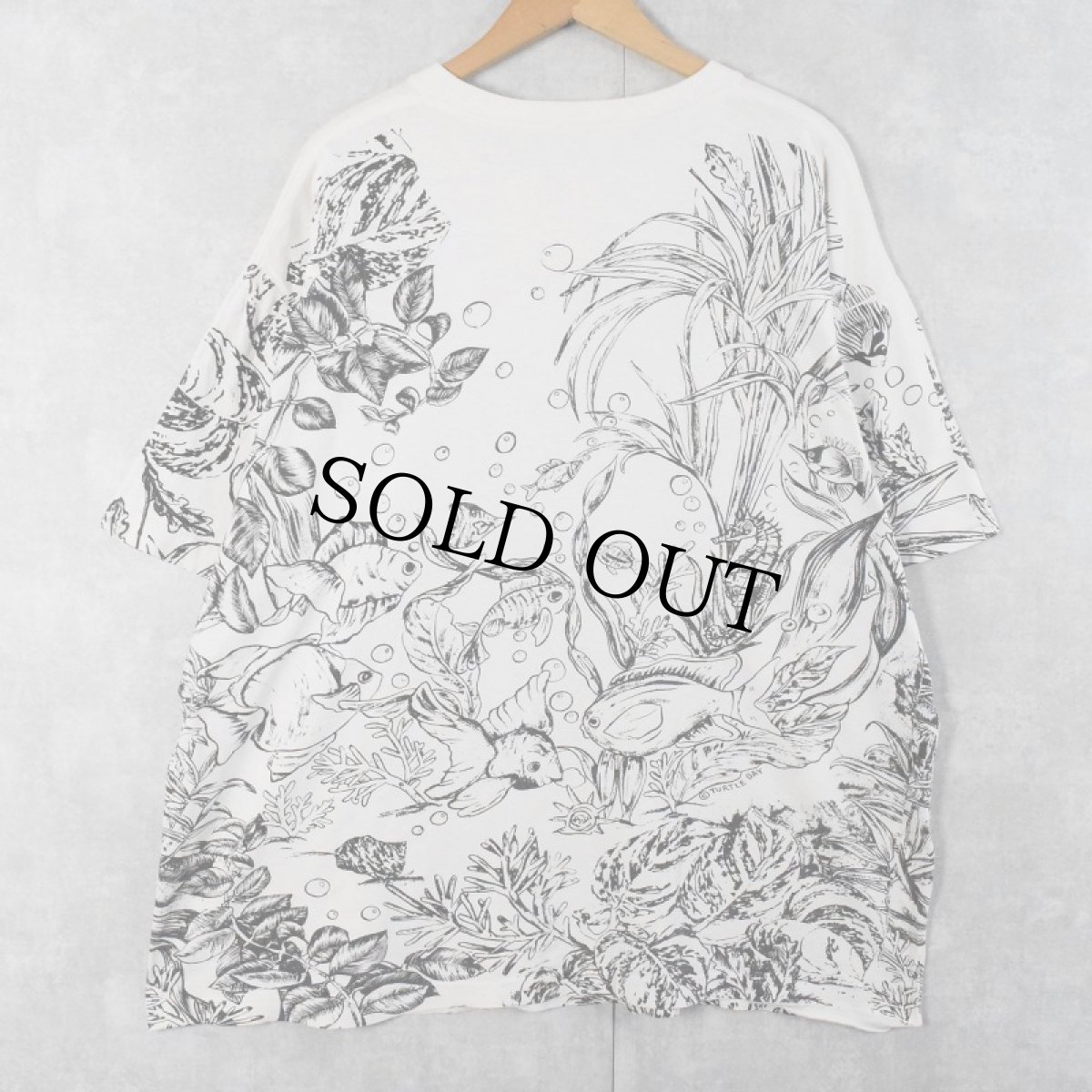 画像2: 90's TURTLE BAY 魚 大判プリントTシャツ (2)