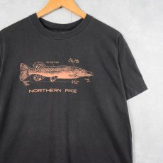 画像1: 90's USA製 "NORTHERN PIKE" 魚プリントTシャツ XL (1)