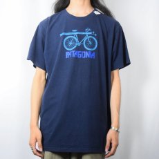 画像2: 17AW Patagonia 自転車プリントTシャツ NAVY XL (2)