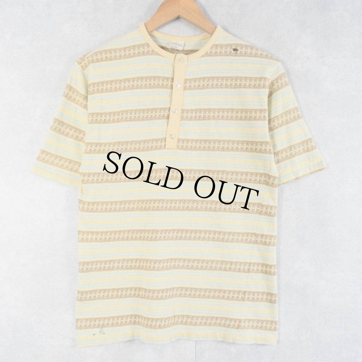 画像1: 60〜70's Career Club USA製 ジャガードボーダー柄 ヘンリーネックTシャツ L (1)