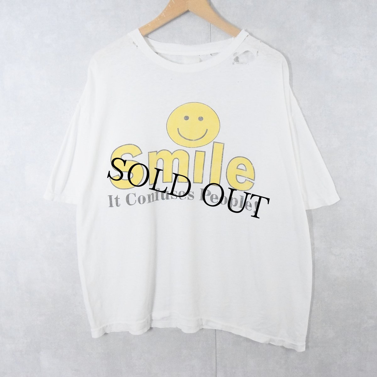 画像1: 90's "Smile It Confuses People !" スマイルプリントTシャツ  (1)