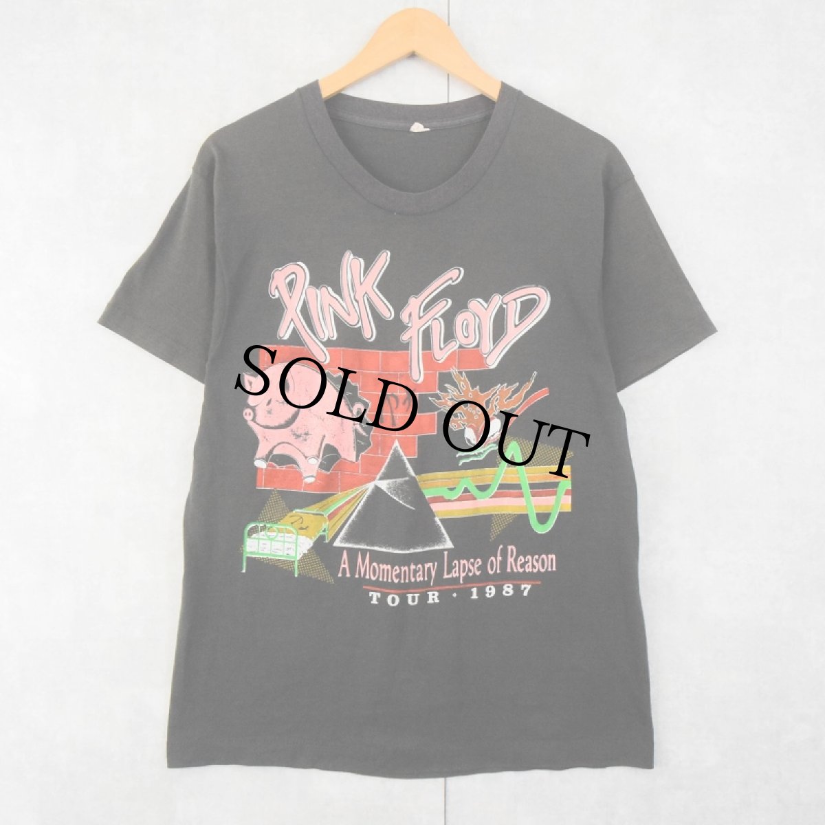 画像1: 80's PINK FLOYD "A momentary lapse of reason" ロックバンドツアープリントTシャツ BLACK (1)
