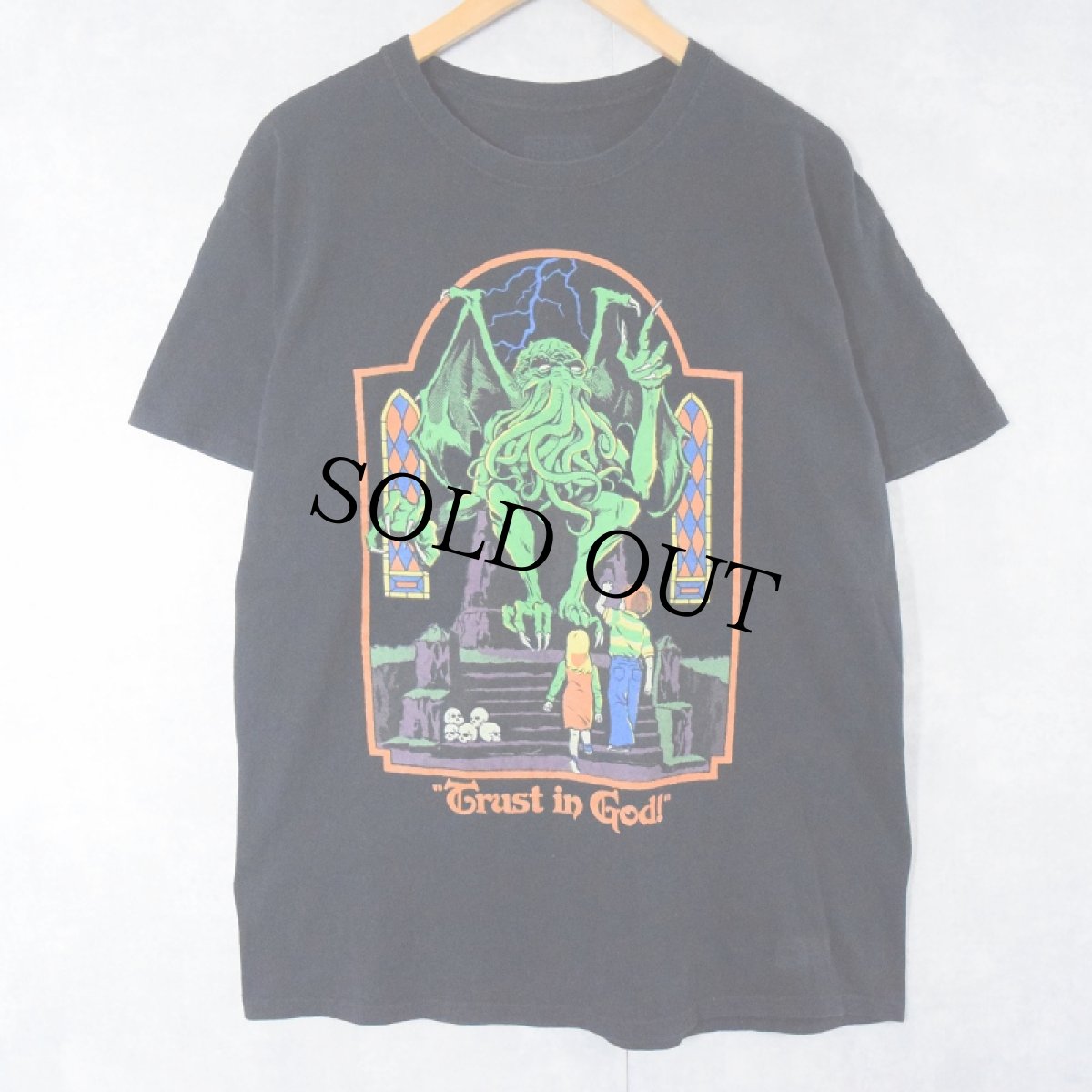 画像1: Steven Rhodes "Trust in God!" イラストプリントTシャツ BLACK L (1)