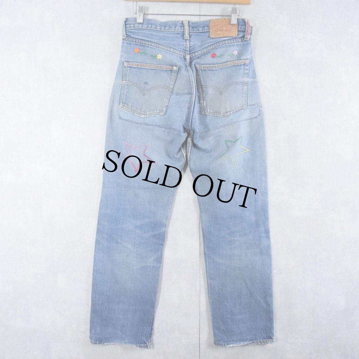 画像2: 70's Levi's 501 66前期 ハンド刺繍 デニムパンツ W29 (2)