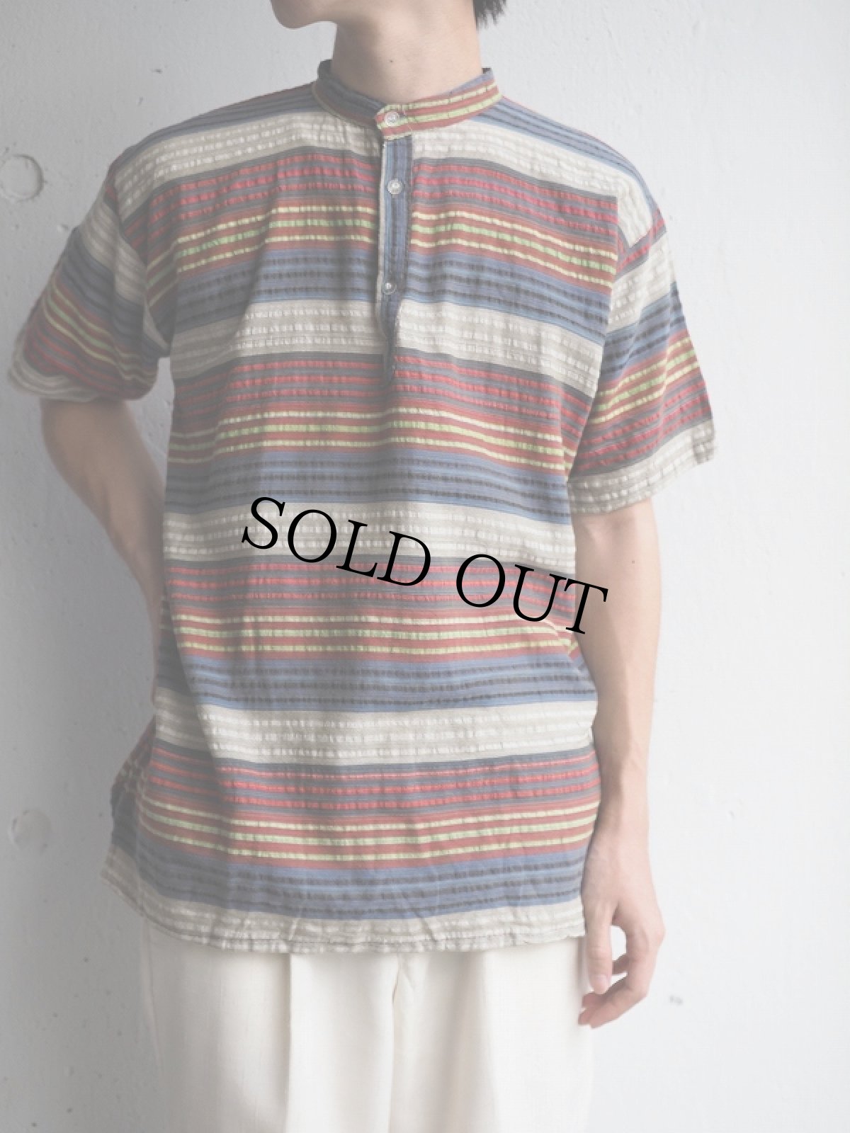 画像2: マルチボーダー柄 ヘンリーネック バンドカラーコットンシャツ (2)