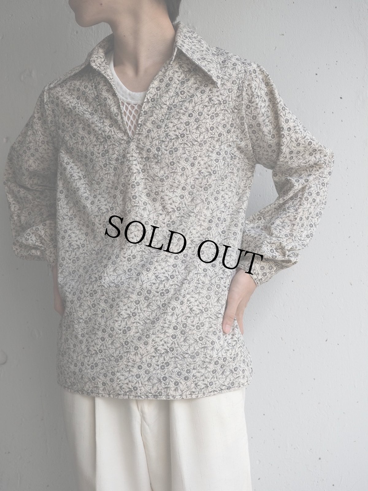 画像3: 花柄 コットンスキッパーシャツ (3)