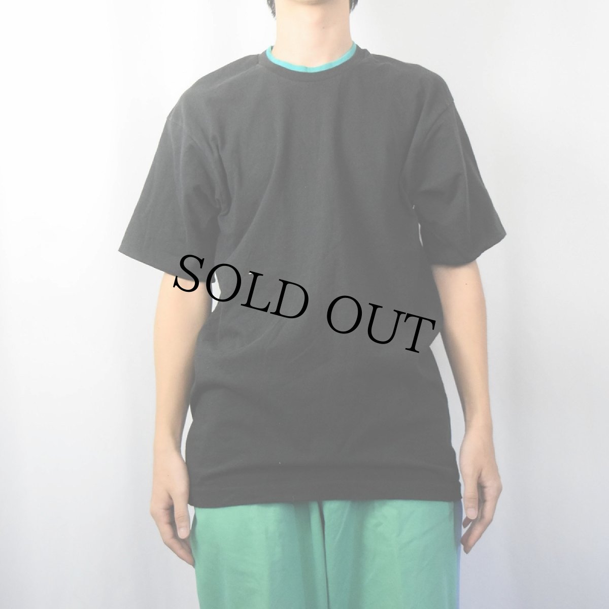 画像2: 90's FRUIT OF THE LOOM USA製 レイヤードデザイン無地Tシャツ BALCK L (2)