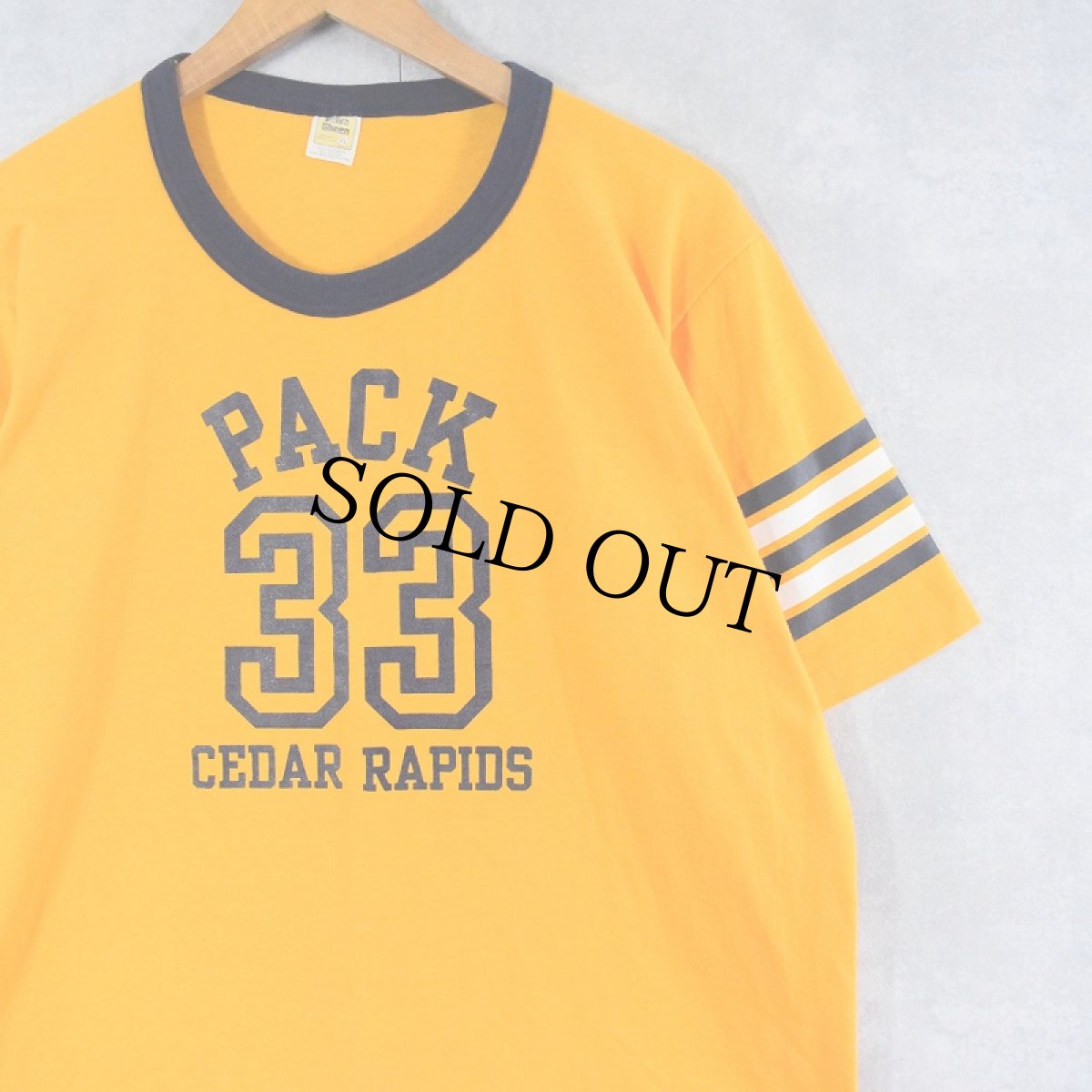 画像1: 【SALE】 70〜80's USA製 "PACK 33 CEDAR RAPIDS" プリントTシャツ XL (1)