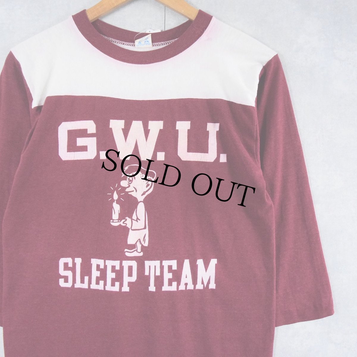 画像1: 【SALE】 80's Champion トリコタグ USA製 "G.W.U. SLEEP TEAM" フロッキープリント フットボールTシャツ MEDIUM (1)
