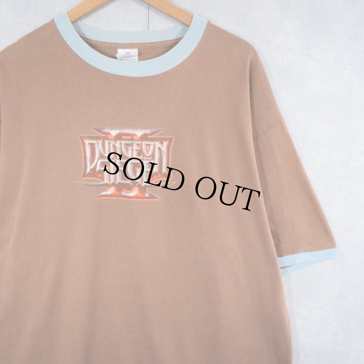 画像1: 2000's DUENGON SIEGE II ゲームプリントリンガーTシャツ XL (1)