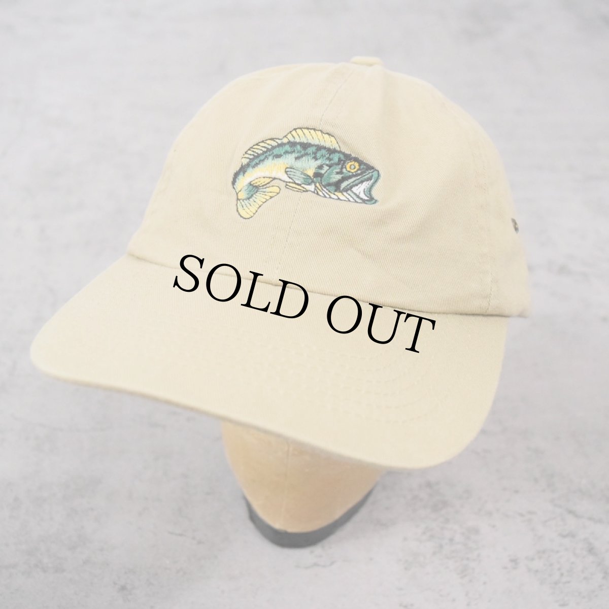 画像1: "Gone Fishin'" 魚刺繍 コットンキャップ ONESIZE (1)