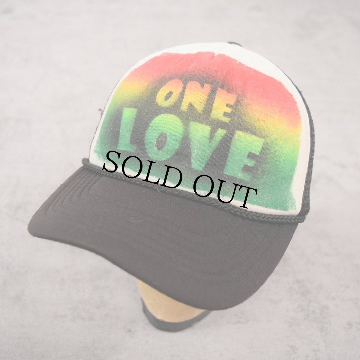 画像2: "ONE LOVE" スナップバックメッシュキャップ BLACK (2)