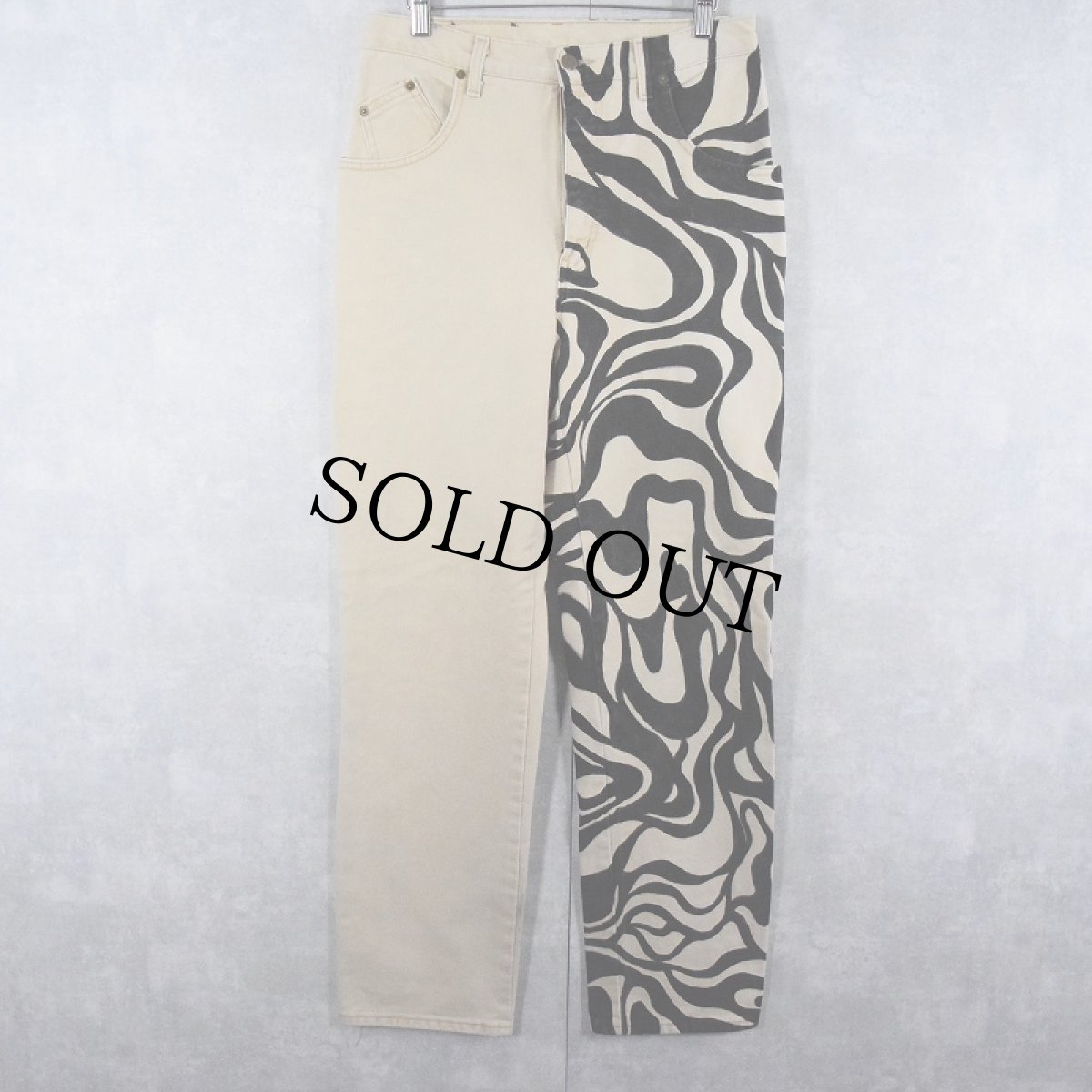 画像2: CHRISTOPHER J. CANADA製 バーブル柄切り替え ハンドペイント カラーデニムパンツ W31 (2)