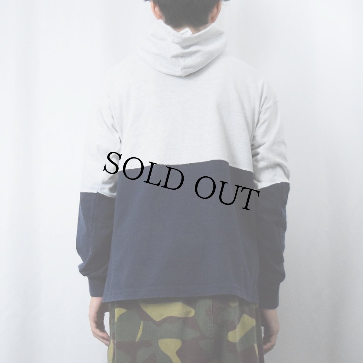 画像4: 90's Champion USA製 ロゴ刺繍 2トーン切り替え スウェットフーディー L GARY×NAVY (4)