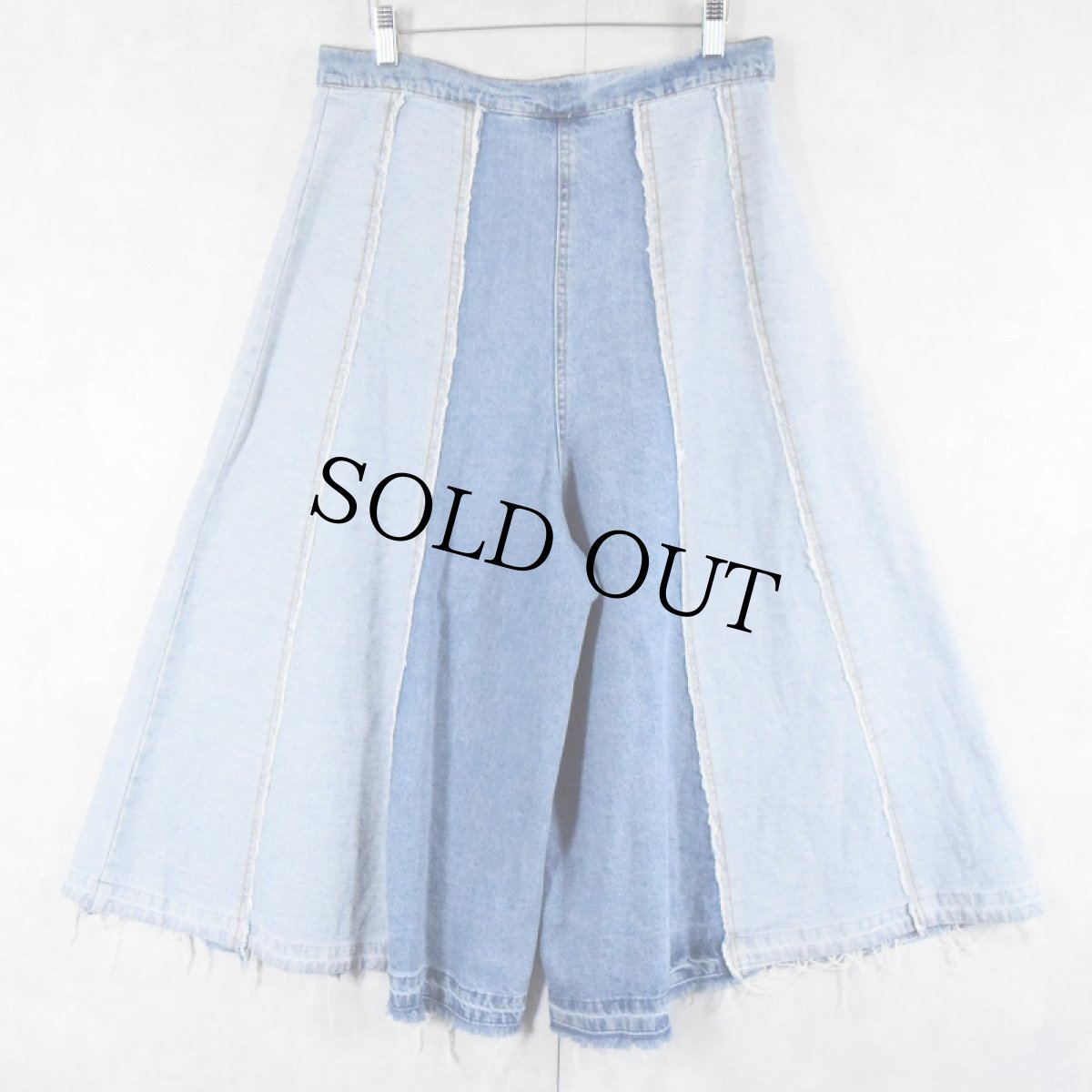 画像2: iROO パッチワーク デザインフレアデニムパンツ W33 (2)