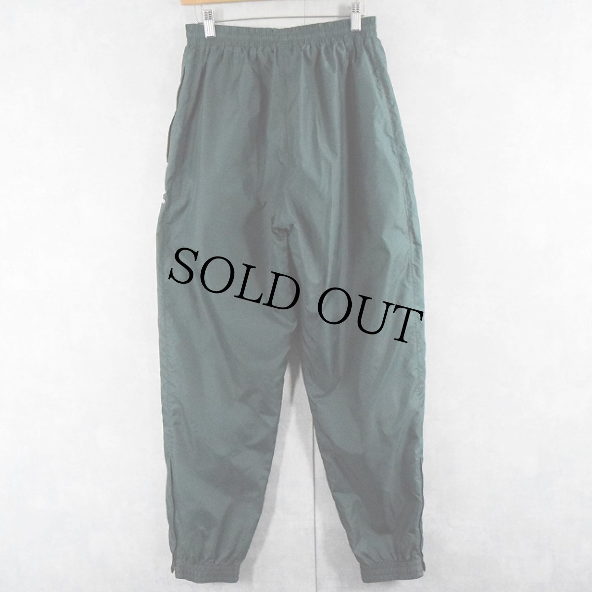 画像2: 90's UMBRO ロゴ刺繍 ナイロントラックパンツ GREEN M (2)