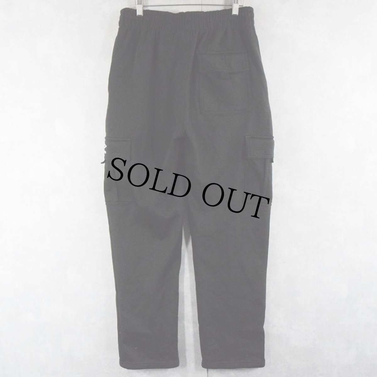 画像2: UMBRO ロゴ刺繍 スウェットカーゴパンツ BLACK M (2)