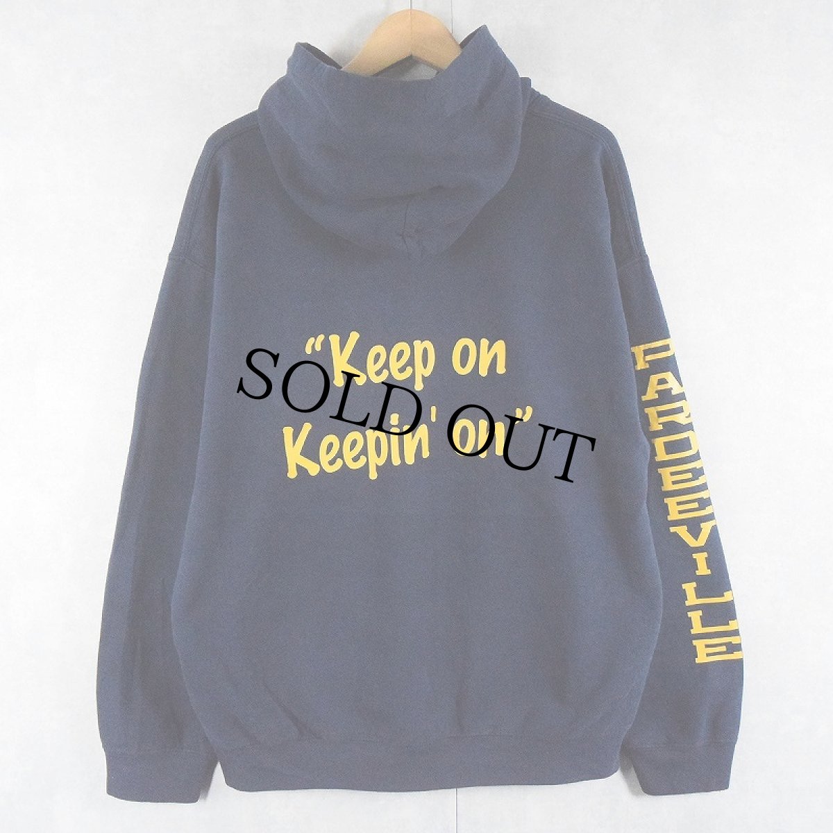 画像2: FFA "Keep on Keepin' on" プリントスウェットフーディー NAVY L (2)