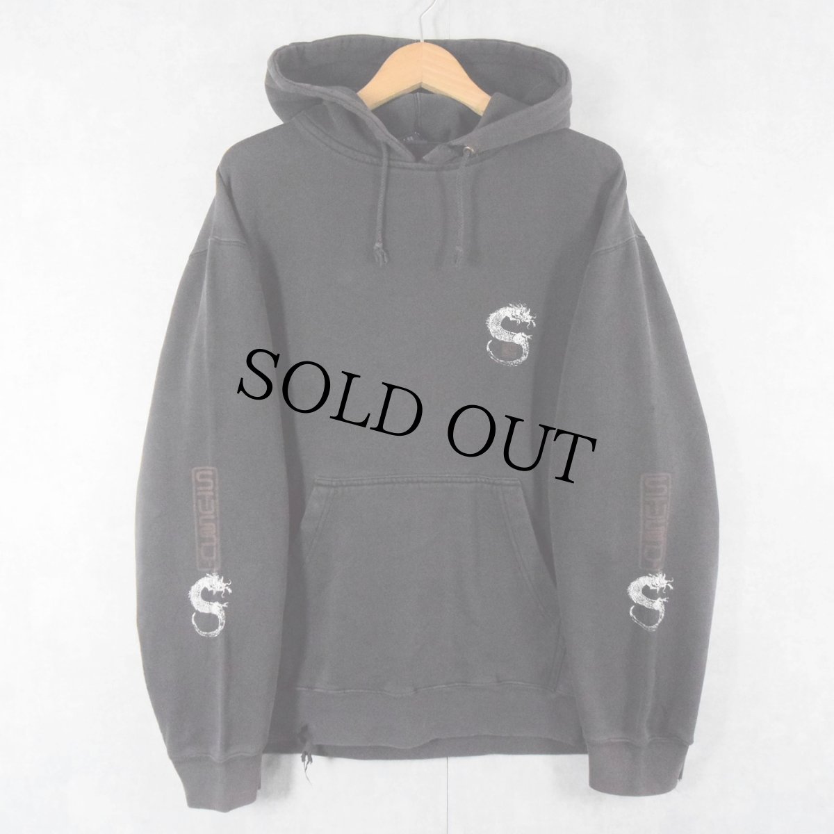 画像2: STUSSY 龍プリントスウェットフーディー L (2)