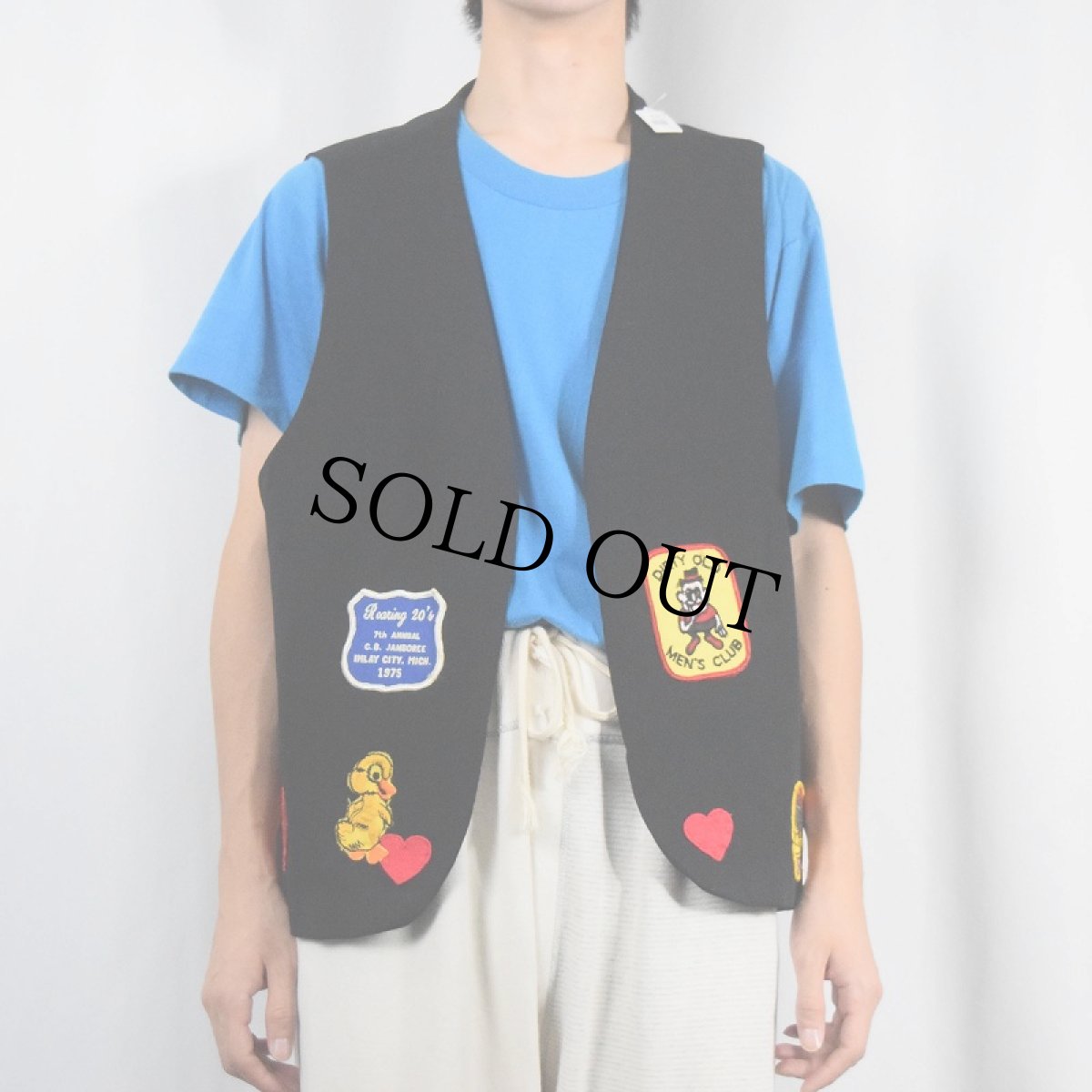 画像3: ワッペン付き ウールベスト BLACK (3)