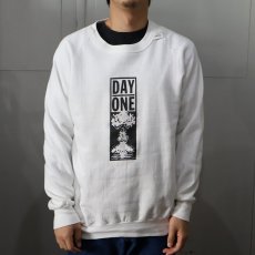 画像2: 80〜90's DAY ONE メッセージプリントスウェット (2)