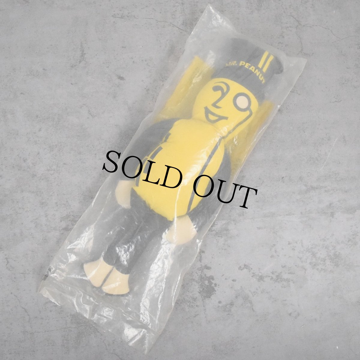画像1: Mr.Peanut キャラクターぬいぐるみ DEADSTOCK (1)
