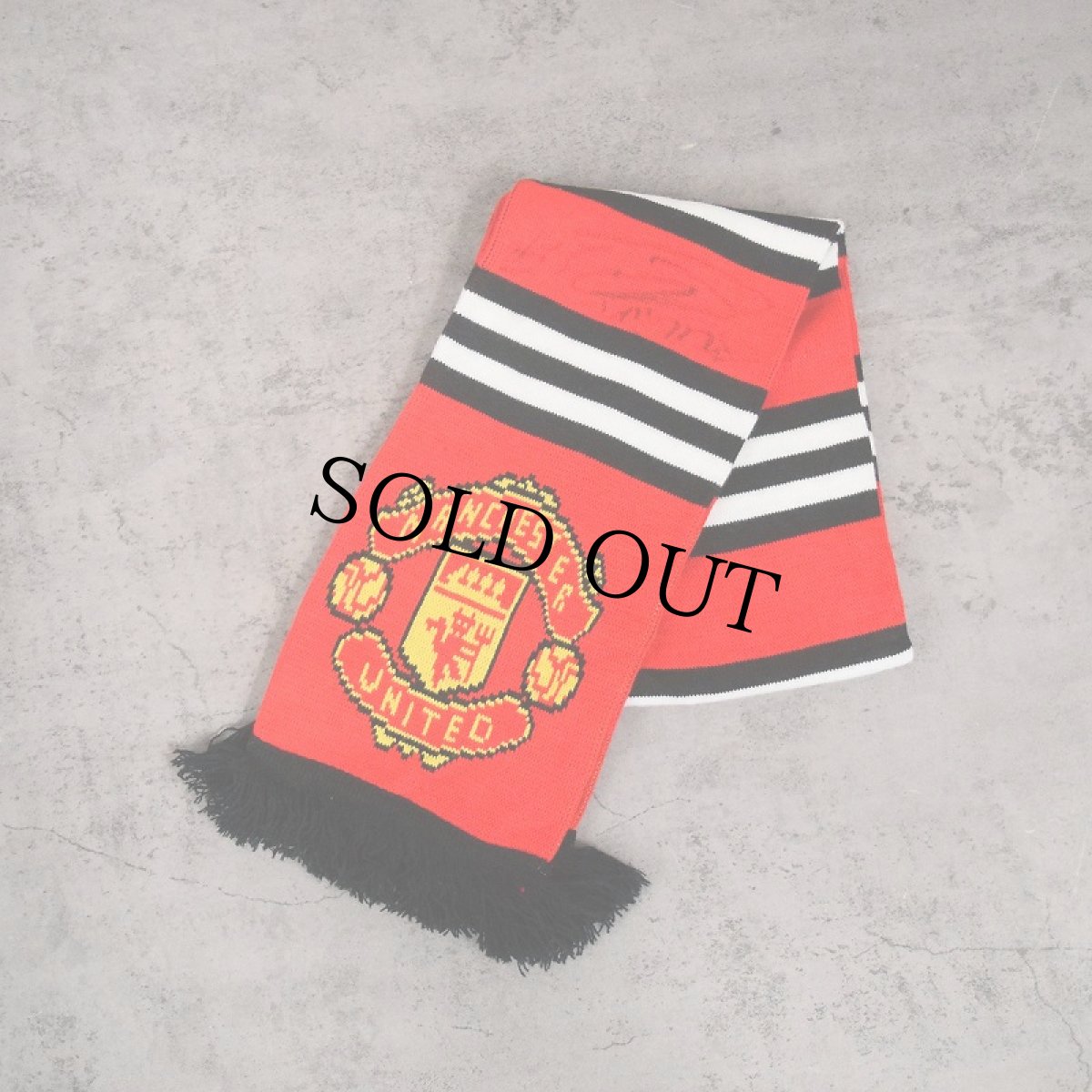 画像1: MANCHESTER UNITED UK製 サイン入り サッカーマフラー (1)