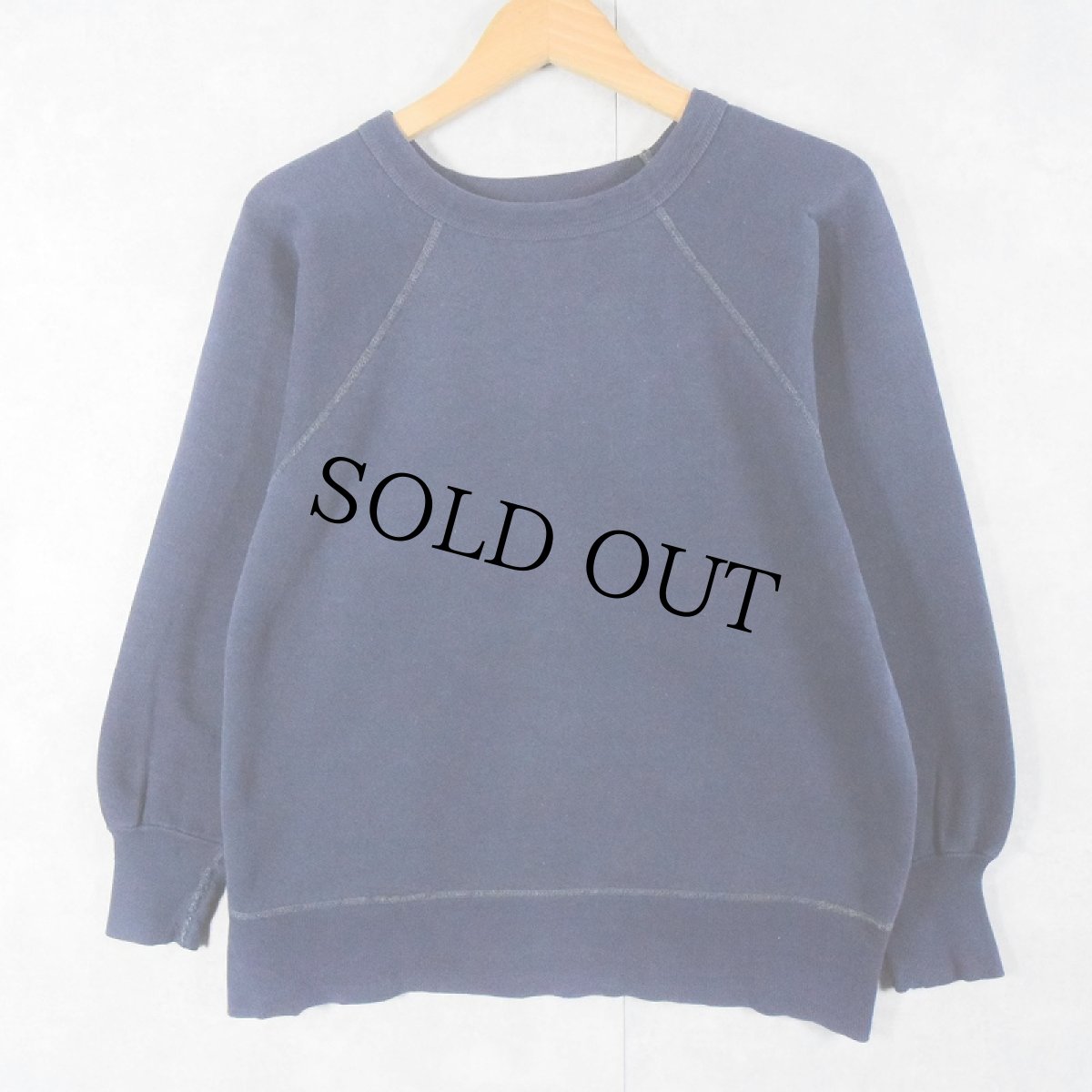 画像1: 【SALE】 60's FRUIT OF THE LOOM 無地スウェット NAVY MEDIUM (1)