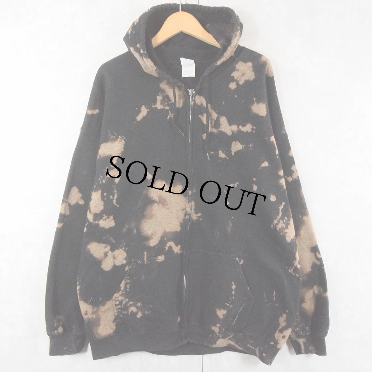 画像1: GILDAN ブリーチ加工 スウェットジップパーカー BLACK 2XL (1)