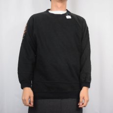 画像2: NAF NAF 刺繍入り ラグランスウェット BLACK (2)