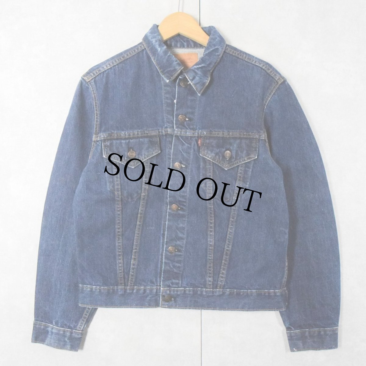 画像1: 60〜70's LEVI'S 70505 USA製 BIGE デニムジャケット size42 (1)