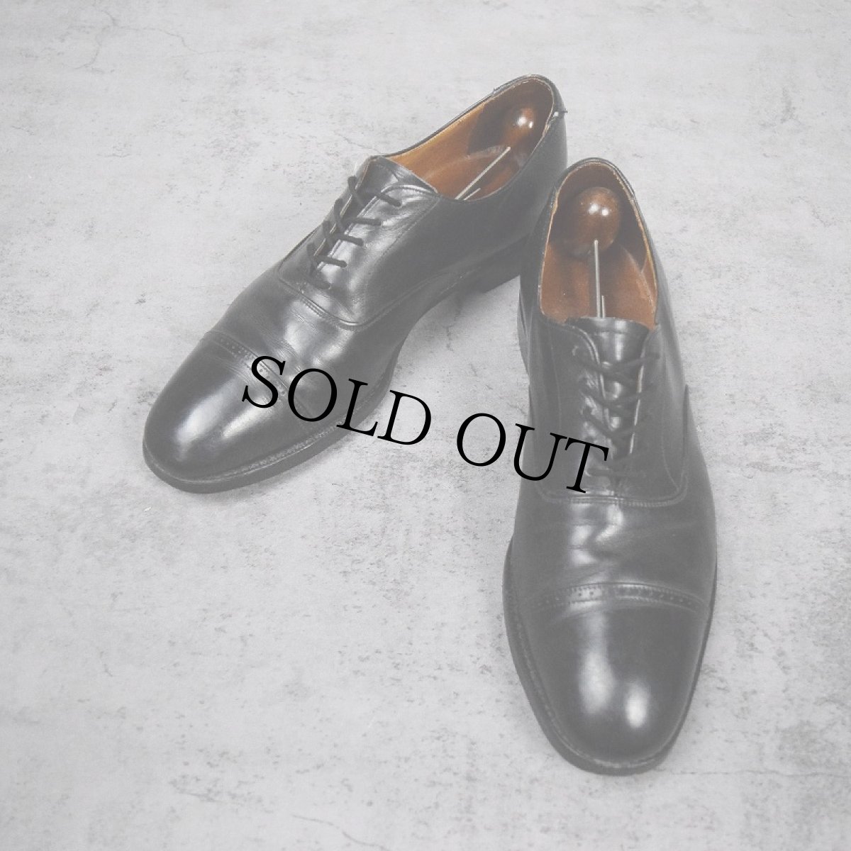 画像1: VINTAGE ENGLAND製 ストレートチップ レザーシューズ BLACK SIZE10 (1)