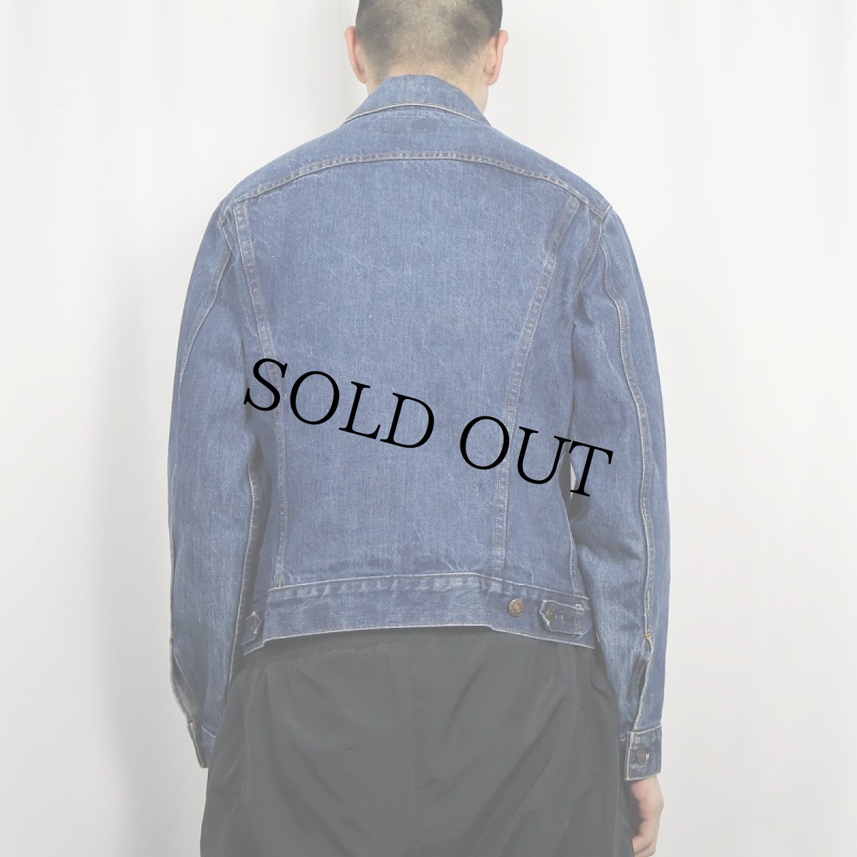 画像4: 60〜70's LEVI'S BIGE MACAU製 デニムジャケット (4)