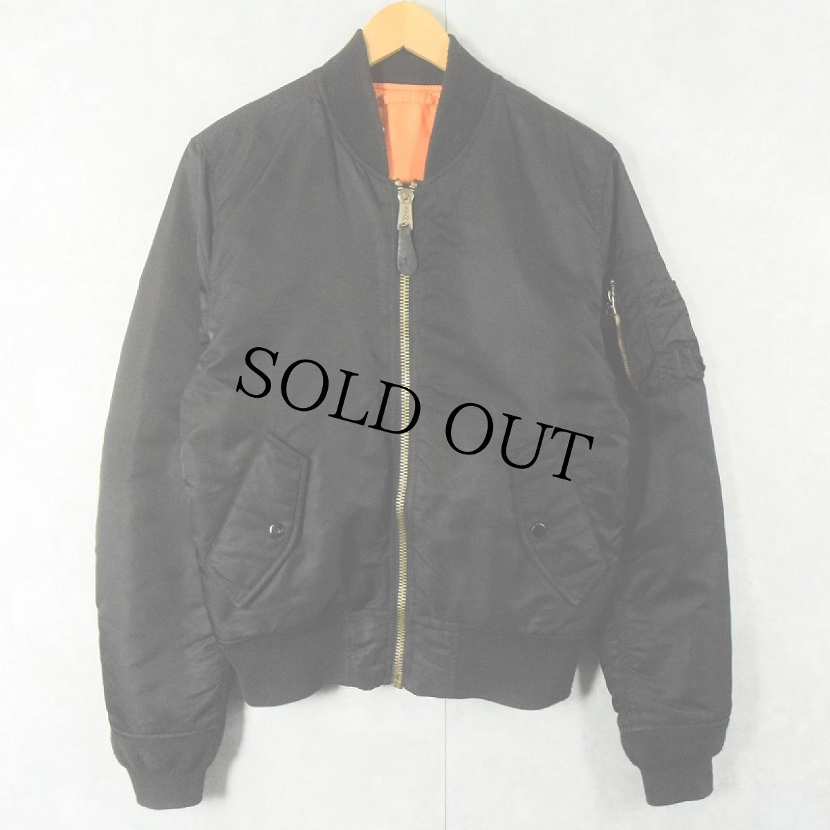 画像1: 民間品 ALPHA INDUSTRIES,INC. MA-1 フライトジャケット (1)