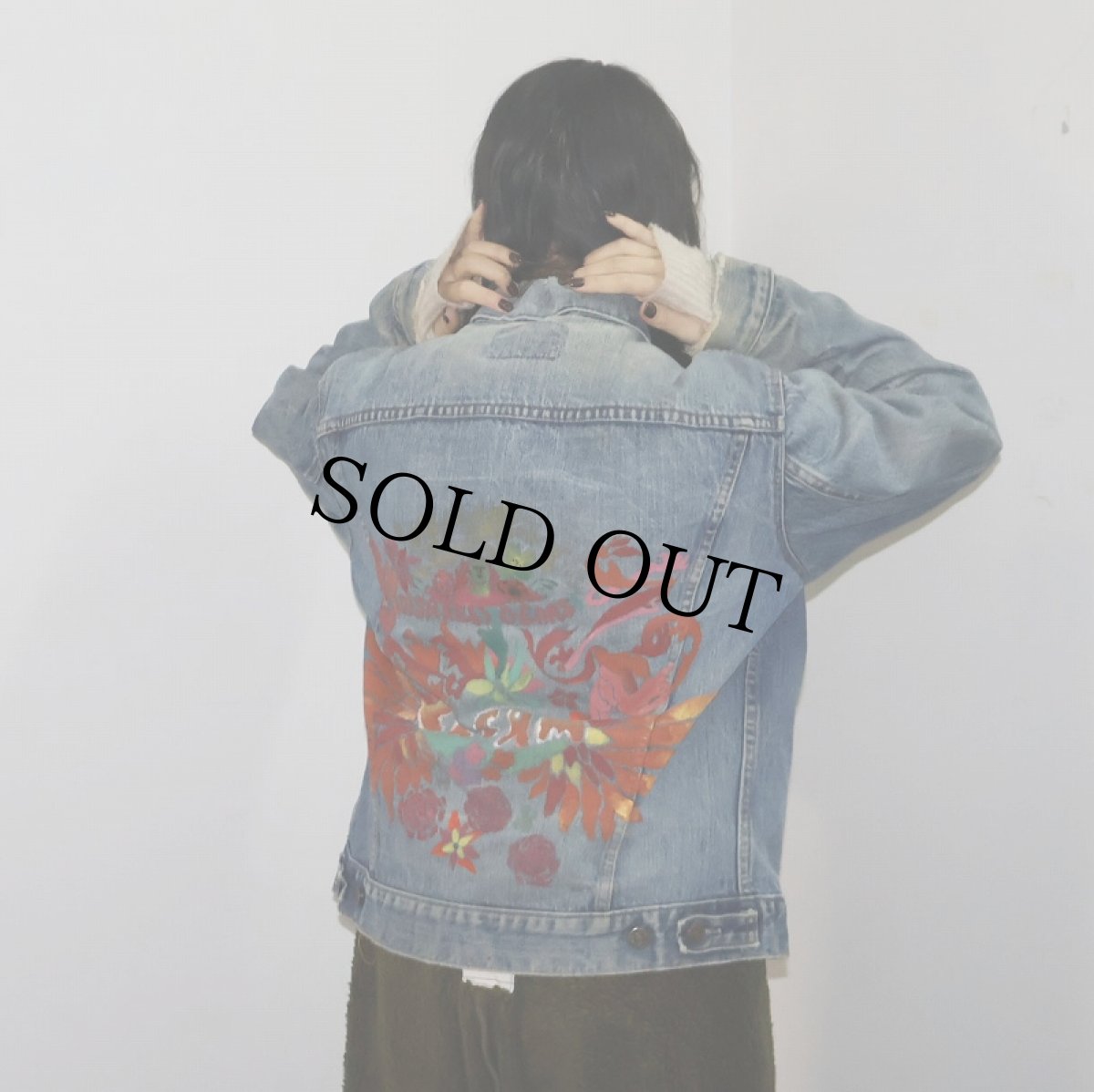 画像3: 70's LEVI'S 70505 BIGE "Cream / Disraeli Gears" ロックバンド ハンドペイント デニムジャケット (3)