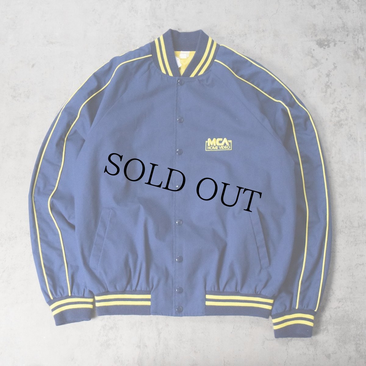 画像2: 80〜90's BACK TO THE FUTURE USA製 映画クルー スタジャン XXL (2)