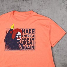 画像1: Feeet 2nd Repaint "MAKE AMERICA GREAT AGAIN" トランプ大統領 ペイント入り Tシャツ (1)