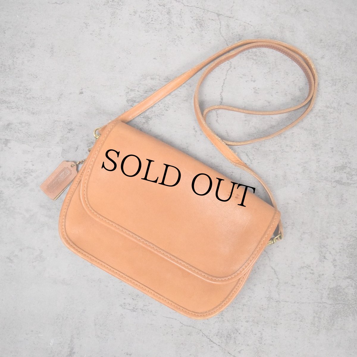 画像1: 80's COACH USA製 レザーショルダーバッグ (1)