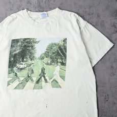 画像1: 90's THE BEATLES "ABBEY ROAD" ロックバンドアルバムTシャツ XL (1)