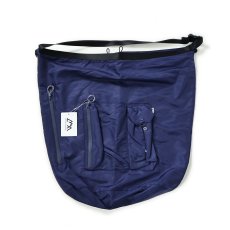 画像1: COMFY OUTDOOR GARMENT "ROLL BAG" NAVY 【ONE】 (1)