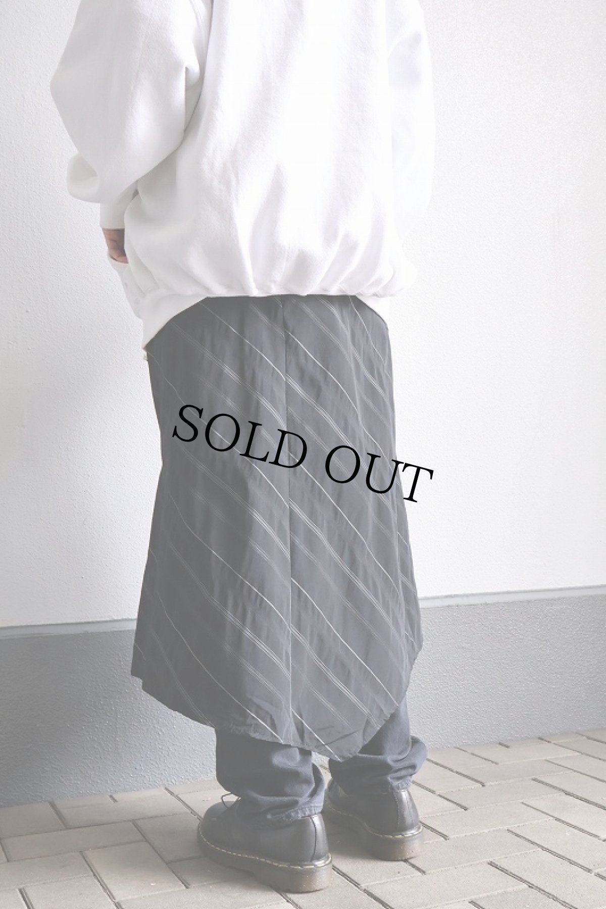 画像5: ストライプ柄 デザインスカート BLACK W30 (5)