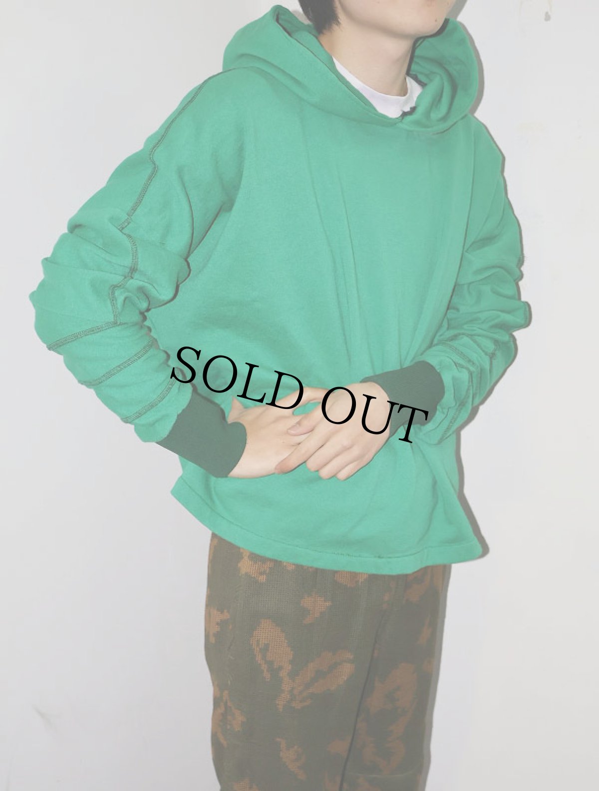 画像1: 80〜90's USA製 ステッチデザイン 無地スウェットフーディー L (1)