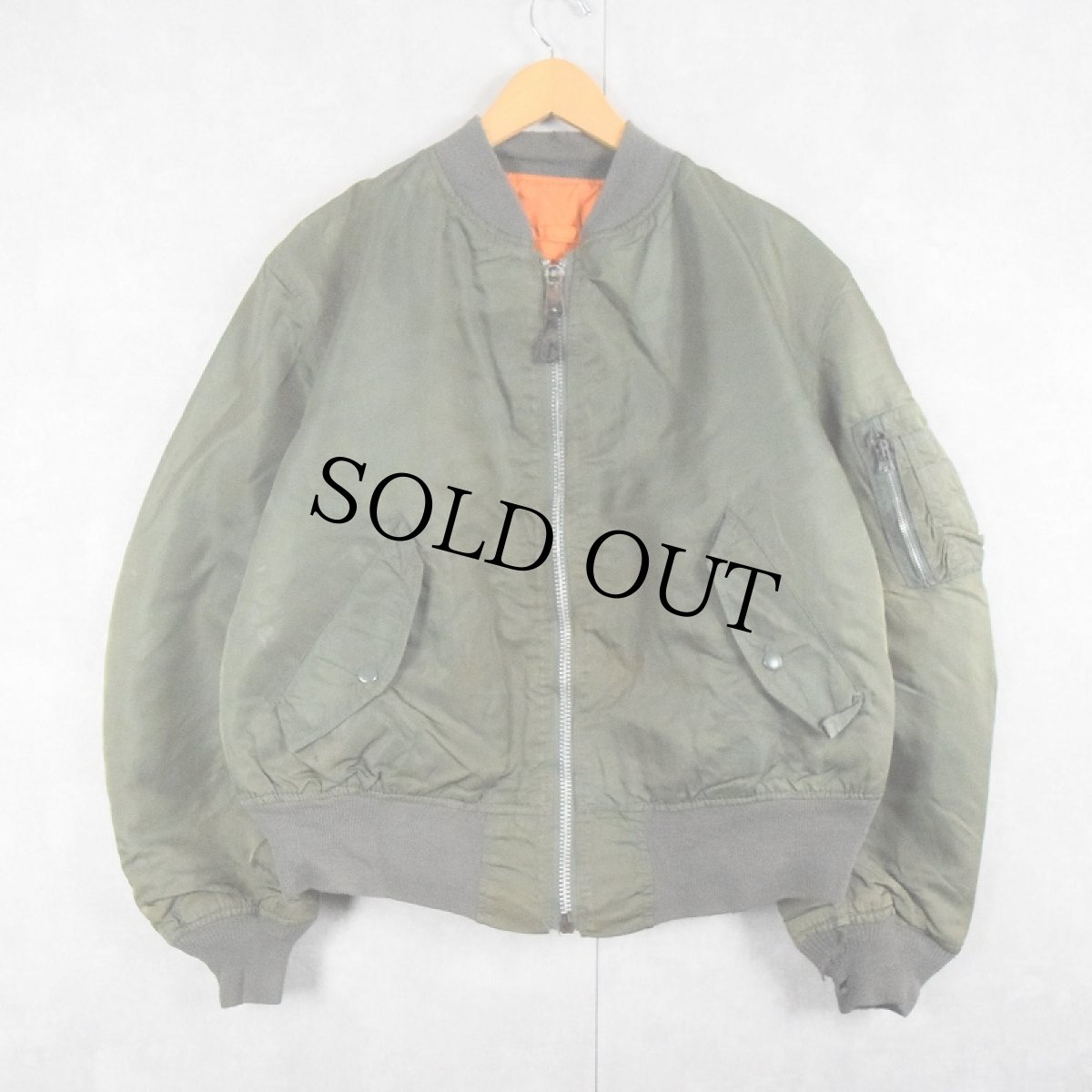 画像1: 民間品 ALPHA INDUSTRIES "MA-1 TYPE" フライトジャケット L (1)