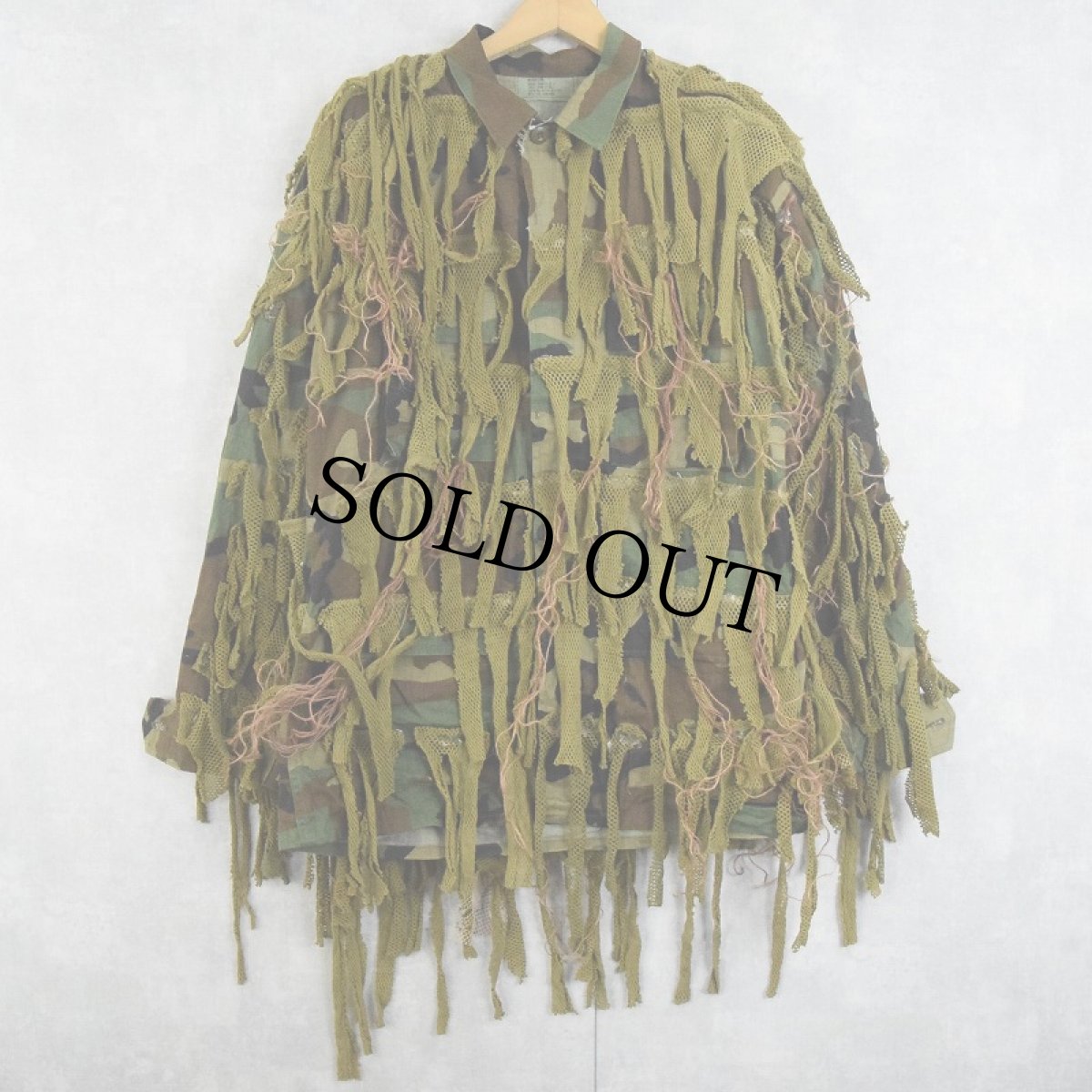 画像2: 90's U.S.ARMY "フリンジカスタム" ウッドランドカモ コンバットジャケット MEDIUM LONG (2)
