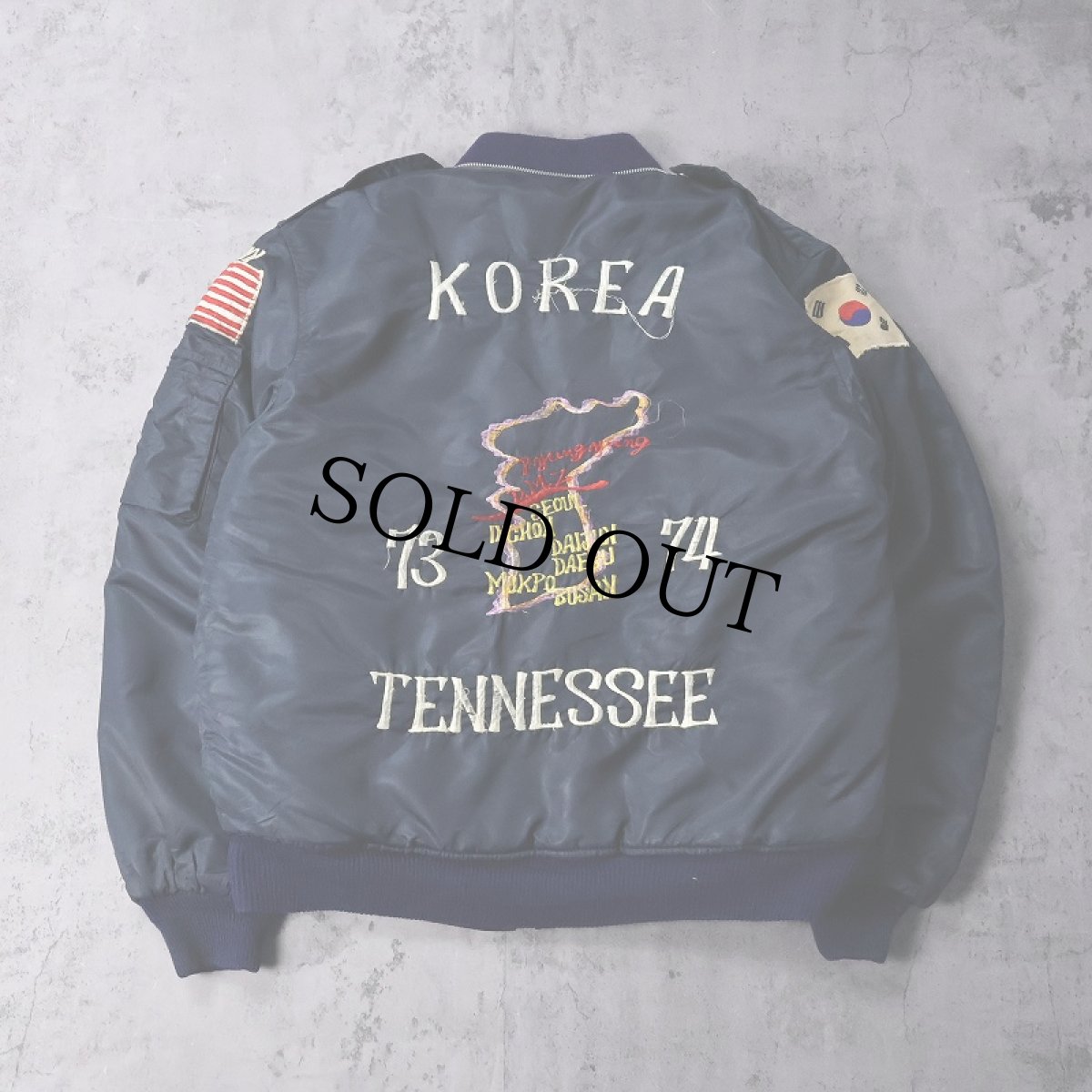 画像1: 70's "KOREA 73-74 TENNESSEE" スーベニアジャケット NAVY  (1)
