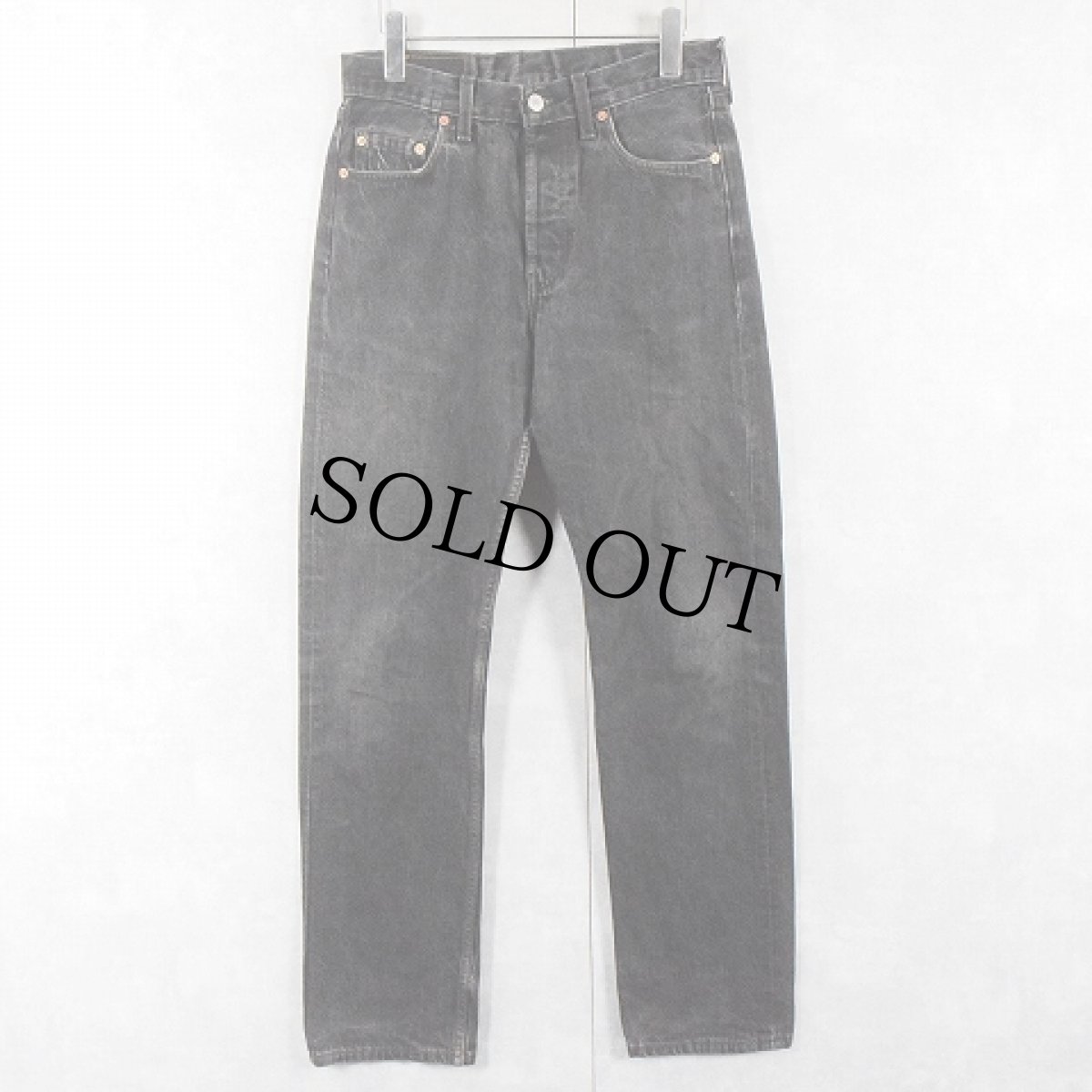 画像1: 90's EURO Levi's 501 UK製 "サルファブラック" ブラックデニムパンツ W29 (1)