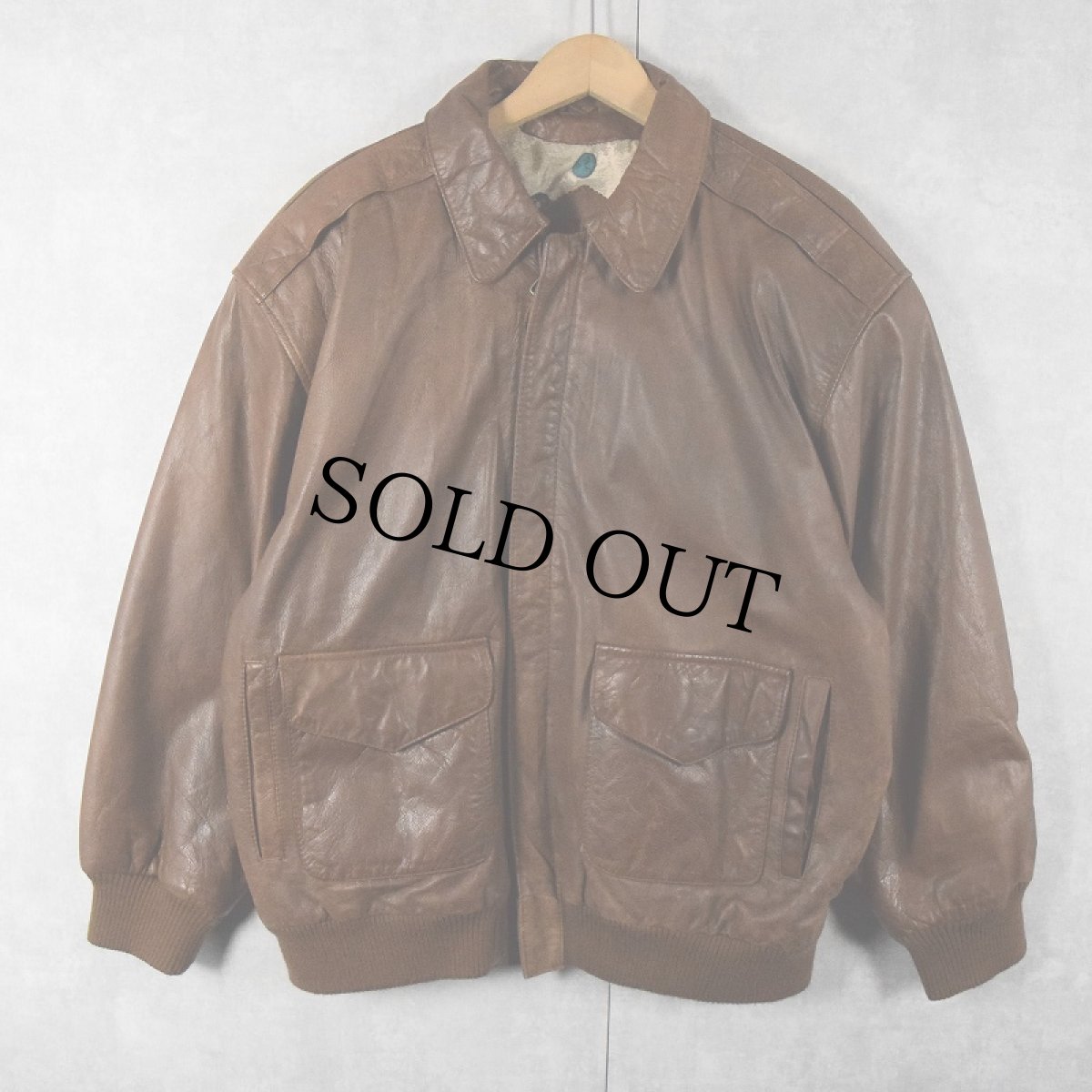 画像1: 80's〜 GENERAL CLOTHING COMPANY LTD "A-2 TYPE" レザーフライトジャケット L (1)