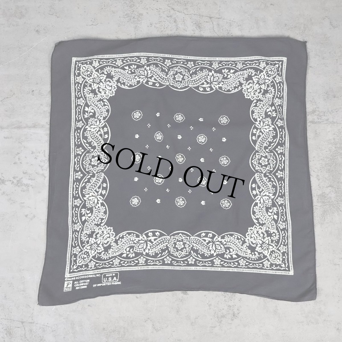 画像2: 80's PARIS ACCESSORIES,INC. USA製 バンダナ BLACK (2)