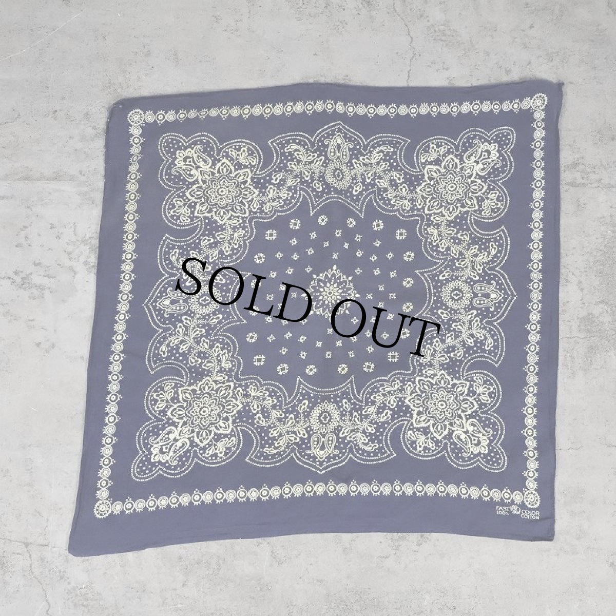 画像2: 60's エレファントブランド USA製 総柄 バンダナ 上鼻 (2)